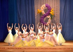 Свято весни, кохання, краси
